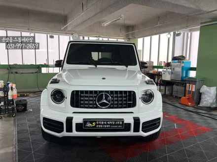 운양동 스팀세차 - 벤츠 G클래스 63AMG 차량 신차 유리막코팅+시트가죽코팅+전체유리발수코팅 작업. 고객님의 소중한 차량 첫 작업 제대로 정확하게 시공하는곳에서 작업하세요. / 경기 김포
