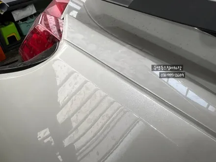 운양동스팀세차 - BMW i8 차량 아파트 석회물 제거 작업 스팀세차로 완벽하게!/ 운양동아파트석회물제거 작업 보험처리 가능합니다. / 경기 김포