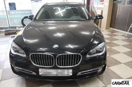 청주 BMW F01 740d M핸들 + 신형i드라이브 조그다이얼 + 트렁크버튼 + 유라이브G1플러스블랙박스 + 코딩 / 충북 청주 청원