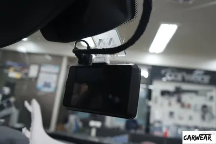 청주 BMW F01 740d M핸들 + 신형i드라이브 조그다이얼 + 트렁크버튼 + 유라이브G1플러스블랙박스 + 코딩 / 충북 청주 청원