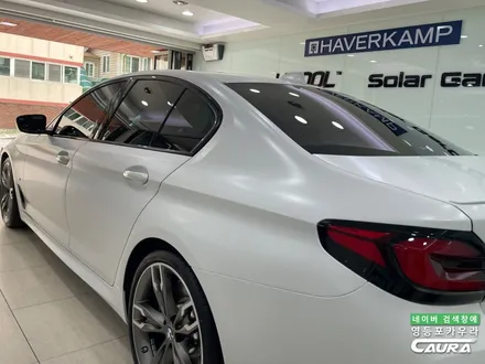 BMW M550i 출고 후기 무광 전체 PPF 아이보리 시트 가죽 코팅 영등포 카우라 후기 전체 PPF 성지 신차패키지 성지 실내 PPF BMW동호회 인기업체 프리미엄 전체 ppf / 서울 영등포구 양평동5가