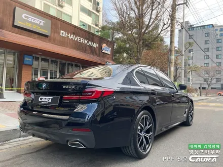 BMW 530e 강남 출고 카본블랙 돌빵무적 윈드실드 본넷 앞범퍼 실내 ppf 영등포 카우라 후기 영등포브이쿨 솔라가드 여의도 하버캠프영등포 목동점 당산 신차패키지 영등포 카포먼스 / 서울 영등포구 양평동5가