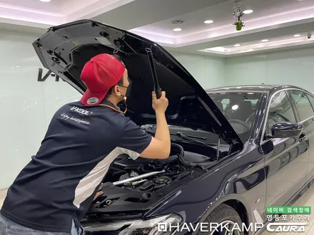 BMW 523d 카본블랙 황당한 본넷ppf를 경험해보고 오신 오너님! 영등포 카우라 영등포 브이쿨K 목동브이쿨 여의도 하버캠프영등포목동 마포 여의도 용산 마포 당산 선유도ppf / 서울 영등포구 양평동5가