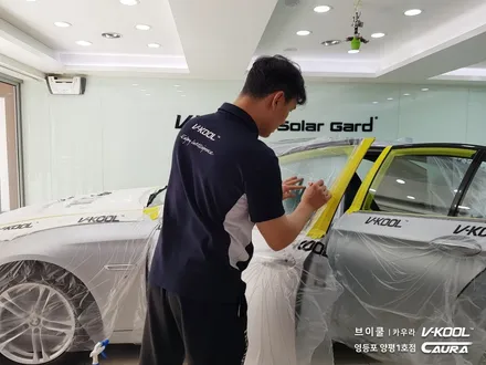 BMW 520d 대표가 직접 시공하는 브이쿨 K 썬팅 딜러표썬팅 제거 LX2000블랙박스 영등포 카우라 영등포 솔라가드 1인시공점 썬팅 1인시공점 목동브이쿨 여의도브이쿨 카우라양평 / 서울 영등포구 양평동5가