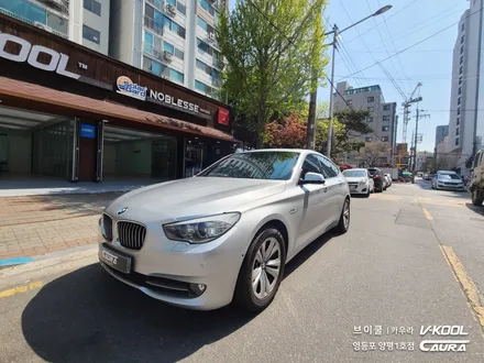 BMW 5GT 대표가 직접 시공하는 브이쿨 K 썬팅 딜러표썬팅 제거 썬팅 재시공 영등포 카우라 영등포솔라가드 1인시공점썬팅 카고 영등포점 caura 동호회인기썬팅 카고패키지 / 서울 영등포구 양평동5가