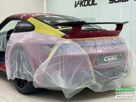 포르쉐 911 GTS 카민레드 찰떡 옵션 선택 전체 PPF 앞유리 돌빵 무적 윈드실드 하버캠프 세라믹본드 틴팅 아이나비 블랙박스 보조배터리 영등포 카우라 후기 실내PPF 성지 / 서울 영등포구 양평동5가