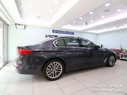 BMW 520d 대표가 직접 시공하는 브이쿨 k 썬팅 딜러표썬팅 제거 썬팅재시공 영등포 카우라 영등포솔라가드 카고 영등포점 caura 동호회인기썬팅 브이쿨 영등포양평1호점 하버캠프 / 서울 영등포구 양평동5가
