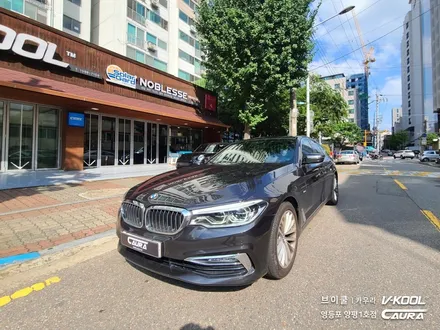 BMW 520d 대표가 직접 시공하는 브이쿨 k 썬팅 딜러표썬팅 제거 썬팅재시공 영등포 카우라 영등포솔라가드 카고 영등포점 caura 동호회인기썬팅 브이쿨 영등포양평1호점 하버캠프 / 서울 영등포구 양평동5가