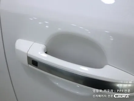 기아 모하비 꼼꼼한 카우라가 시공한 솔라가드 노블레스 K썬팅+PPF+유리막코팅+아이나비QXD5000+발수코팅 신차패키지 카우라 영등포카고 솔라가드 양평점 브이쿨 목동 하버캠프 / 서울 영등포구 양평동5가