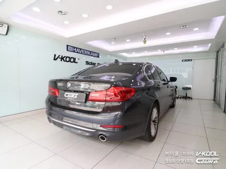 BMW 520d 대표가 직접 시공하는 브이쿨 k 썬팅 딜러표썬팅 제거 썬팅재시공 영등포 카우라 영등포솔라가드 카고 영등포점 caura 동호회인기썬팅 브이쿨 영등포양평1호점 하버캠프 / 서울 영등포구 양평동5가