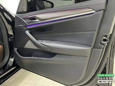 BMW 530i 카본블랙 하버캠프 세라믹본드 전체 PPF 앞유리 돌빵 무적 윈드실드 가죽 시트 코팅 실내 ppf 영등포 신차패키지 성지 영등포 카우라 후기 실내PPF 성지 발수코팅 / 서울 영등포구 양평동5가