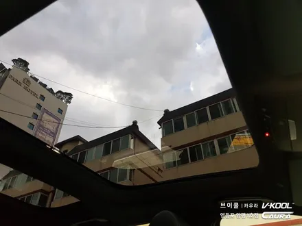 벤츠 e클래스 센터페시아 ppf 시공 대표가 직접 시공하는 실내 ppf 지테크닉 크리스탈 울트라 세럼 유리막코팅 브이쿨 신차패키지 카우라 브이쿨 오너프로 영등포 ppf1인시공 / 서울 영등포구 양평동5가