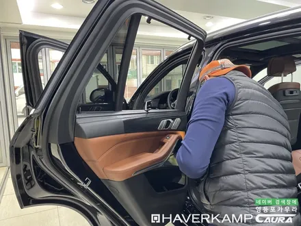 BMW X5 온라인 익스클루시브 카본블랙 타르투포 신차검수 중 휀다 찌그러짐 발견 전체 PPF 앞유리 돌빵 윈드실드 하버캠프 세라믹본드 틴팅 아이나비 블랙박스 영등포 카우라 후기 / 서울 영등포구 양평동5가
