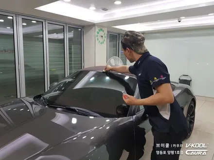 포르쉐 718 박스터 GTS 대표가 직접 시공하는 신차패키지 브이쿨 K썬팅 + 지테크닉 V4 유리막코팅 + 생활보호 PPF 브이쿨 카우라 영등포 양평1호점 솔라가드 1인시공점 / 서울 영등포구 양평동5가