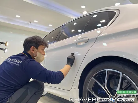 BMW 530i 화이트 모카시트 출고 하버캠프베스트본드 라이트ppf유리막코팅 영등포 카우라 후기 영등포브이쿨 솔라가드 여의도 하버캠프영등포 목동점 당산 신차패키지 영등포 카포먼스 / 서울 영등포구 양평동5가