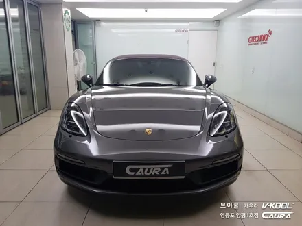 포르쉐 718 박스터 GTS 대표가 직접 시공하는 신차패키지 브이쿨 K썬팅 + 지테크닉 V4 유리막코팅 + 생활보호 PPF 브이쿨 카우라 영등포 양평1호점 솔라가드 1인시공점 / 서울 영등포구 양평동5가