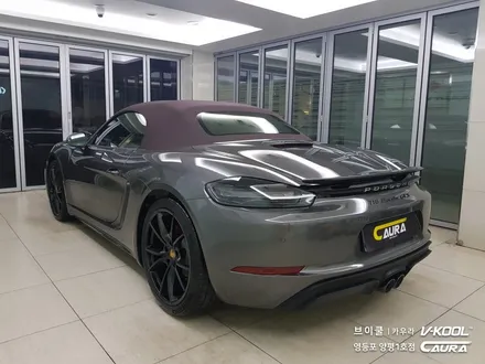 포르쉐 718 박스터 GTS 대표가 직접 시공하는 신차패키지 브이쿨 K썬팅 + 지테크닉 V4 유리막코팅 + 생활보호 PPF 브이쿨 카우라 영등포 양평1호점 솔라가드 1인시공점 / 서울 영등포구 양평동5가