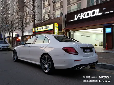 벤츠 E300 신차패키지 브이쿨 K 썬팅+지테크닉 exo v4 유리막코팅+생활보호 PPF 브이쿨 영등포 양평1호점 영등포 카우라 솔라가드 영등포 브이쿨 목동브이쿨 여의도브이쿨 / 서울 영등포구 양평동5가