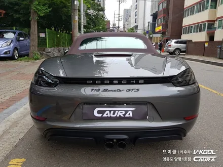 포르쉐 718 박스터 GTS 대표가 직접 시공하는 신차패키지 브이쿨 K썬팅 + 지테크닉 V4 유리막코팅 + 생활보호 PPF 브이쿨 카우라 영등포 양평1호점 솔라가드 1인시공점 / 서울 영등포구 양평동5가
