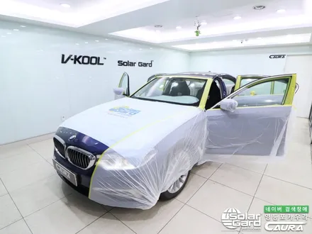 BMW 530i 꼼꼼한 카우라가 시공한 솔라가드노블레스k+라이트PPF+유리막코팅+코로나살균+발수코팅 신차패키지 카우라영등포카고 솔라가드 양평점 브이쿨 목동 하버캠프 카우라신차패키지 / 서울 영등포구 양평동5가