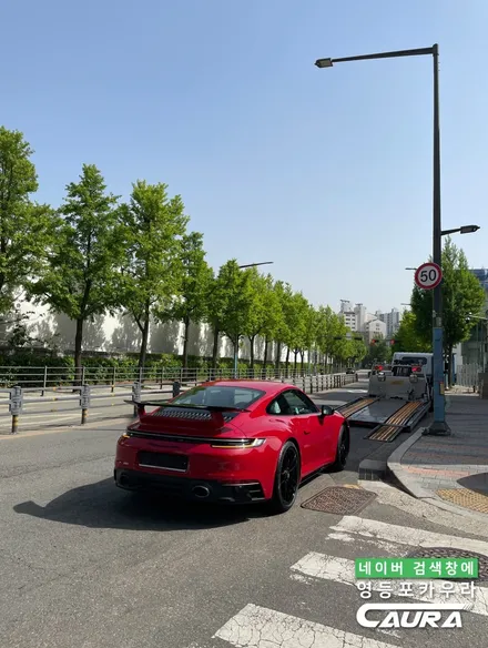 포르쉐 911 GTS 카민레드 찰떡 옵션 선택 전체 PPF 앞유리 돌빵 무적 윈드실드 하버캠프 세라믹본드 틴팅 아이나비 블랙박스 보조배터리 영등포 카우라 후기 실내PPF 성지 / 서울 영등포구 양평동5가