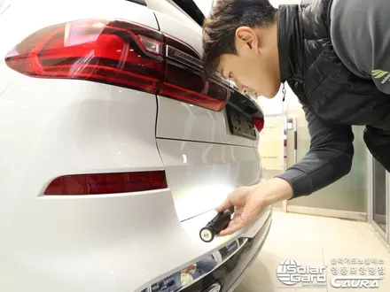 BMW X7 대표가 직접 시공하는 인수거부 솔라가드 노블레스 Z 썬팅 + 프론트풀ppf + 유리막코팅 + 발수코팅 + 코로나살균 신차패키지 카우라 영등포 카고 영등포솔라가드브이쿨 / 서울 영등포구 양평동5가