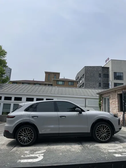 분당/판교 포르쉐카이엔 크레용랩핑으로 변신 / 성남 판교 분당구