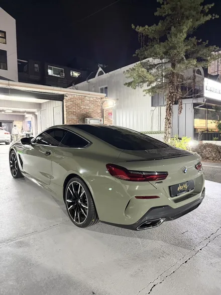 강남/양재/성남 BMW8시리즈 m850i 신차출고하자마자 밀키그린에 바로심쿵하셔서 전체랩핑 / 성남 판교 분당구