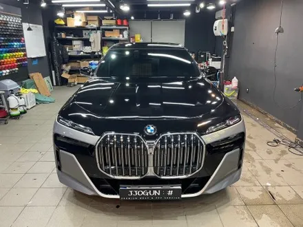 순정답게!! BMW 740 i, KF21 블랙 PPF 듀오톤(투톤) 시공 / 서초, 강남, 양재