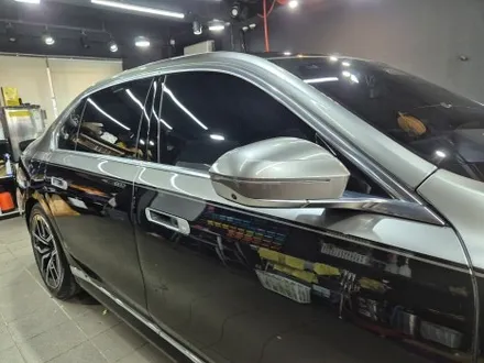 강남 양재 자동차 랩핑, BMW 740 d 듀오톤 투톤 랩핑 / 강남구 역삼동