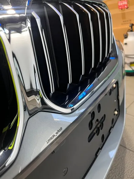 신 차 모습 그대로 도장 보호!! BMW 530e 전체 PPF 강남 양재동 자동차 드레스 업 전문 쪼군샵 / 서초, 강남, 양재