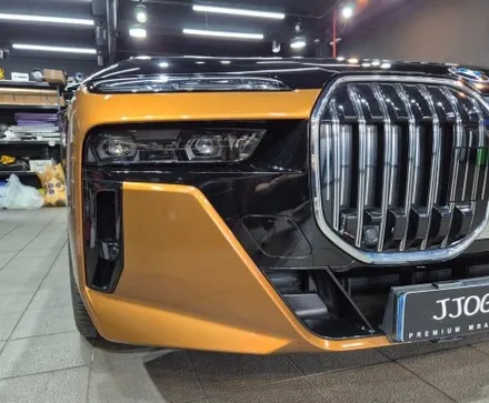 강남 양재동 랩핑 전문 쪼군샵, BMW i7 랩핑 제거, 구릿빛 투톤 듀오톤 랩핑 재시공 / 강남구 역삼동