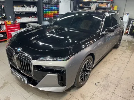 순정답게!! BMW 740 i, KF21 블랙 PPF 듀오톤(투톤) 시공 / 서초, 강남, 양재
