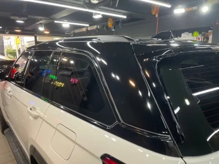 JEEP, 그랜드 체로키 블랙 PPF 루프 스킨 시공 / 서초, 강남, 양재