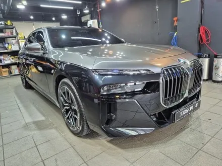 강남 양재 자동차 랩핑, BMW 740 d 듀오톤 투톤 랩핑 / 강남구 역삼동