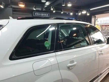 드레스 업 효과로 스포티한 연출 가능한, 아우디 Q7 크롬 딜리트(크롬 죽이기) 부분 랩핑 / 강남구 역삼동