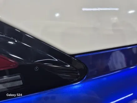 BMW 740d, 아이보리 화이트 + 딥 블루 투톤 전체 랩핑 시공으로 더 완벽한 드레스 업 / 강남구 역삼동