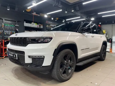 JEEP, 그랜드 체로키 블랙 PPF 루프 스킨 시공 / 서초, 강남, 양재
