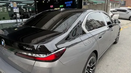 BMW 740i, 투톤 블랙 PPF, 라이트/엣지 PPF 서비스까지 챙겨가세요!! / 강남구 역삼동