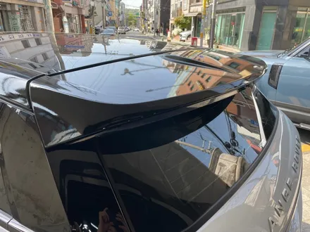 레인지로버 이보크 루프 스킨 및 사이드미러 상단 랩핑으로 투톤 연출 가능 / 서초, 강남, 양재