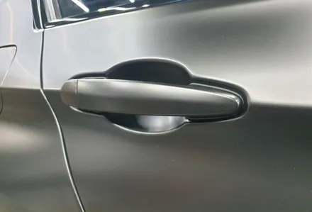 매력이 넘쳐서 담을 수가 없는, BMW 320 i 사틴 블랙 전체 및 루프 스킨 유광 블랙 랩핑 / 서초, 강남, 양재