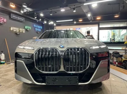 순정답게!! BMW 740 i, KF21 블랙 PPF 듀오톤(투톤) 시공 / 서초, 강남, 양재
