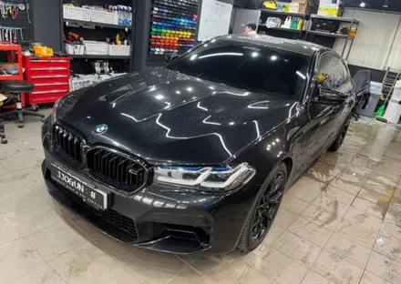 영롱한 컬러 변화를 가질 수 있는 BMW M5 전체 무광 PPF / 서초, 강남, 양재