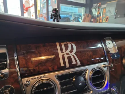 고급스러움을 더하다, Rolls - Royce Ghost (롤스로이스 고스트), 카본 실내 랩핑 강남. 양재동 자동차 드레스 업 _  쪼군샵 / 서초, 강남, 양재