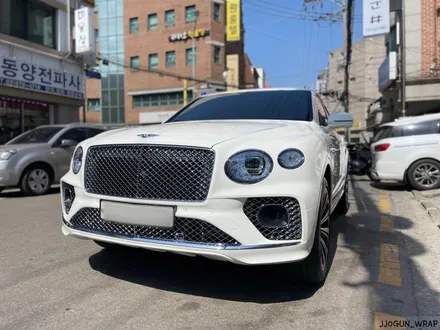역동적인 벤틀리 벤테이가 오토컷 전체 PPF, 강남 양재동 자동차 드레스 업 전문 쪼군샵 / 서초, 강남, 양재
