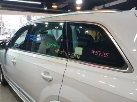 드레스 업 효과로 스포티한 연출 가능한, 아우디 Q7 크롬 딜리트(크롬 죽이기) 부분 랩핑 / 강남구 역삼동