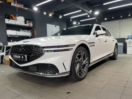 제네시스 G90, Avery Satin White(에이버리 사틴 화이트) 전체 랩핑 강남 양재동 자동차 드레스 업 전문 쪼군샵 / 서초, 강남, 양재