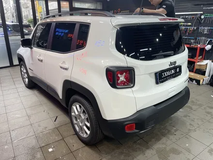 JEEP RENEGADE(지프 레니게이드), 루시드 옐로 전체 랩핑 및 사틴 블랙 부분 랩핑 강남 양재동 자동차 드레스 업 전문 쪼군샵 / 서초, 강남, 양재