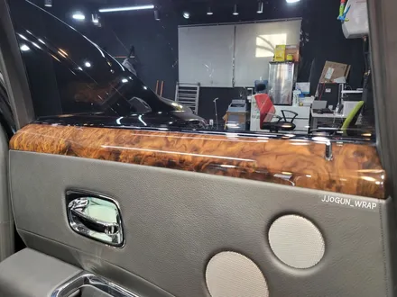 고급스러움을 더하다, Rolls - Royce Ghost (롤스로이스 고스트), 카본 실내 랩핑 강남. 양재동 자동차 드레스 업 _  쪼군샵 / 서초, 강남, 양재