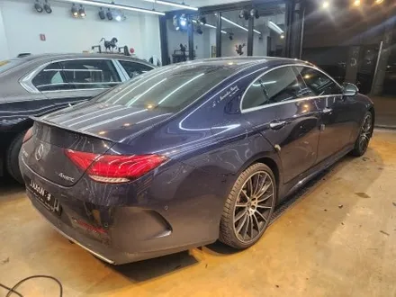 메르세데스 벤츠 CLS 450 사틴 블랙 전체 랩핑 시공 / 서초, 강남, 양재